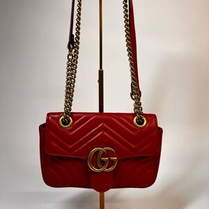 Gucci GG red marmont Quilted Shoulder and crossbody Bag small